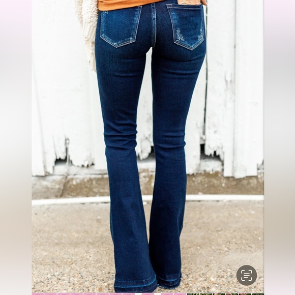 NWT KanCan Button Fly Flare Jeans- Mandy Wash - Picture 5 of 8